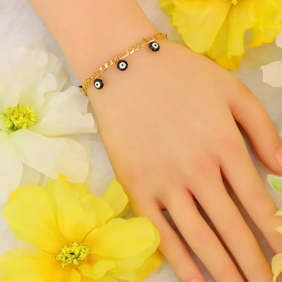 Minimalist Bracelet, Sleek & Modern Design, Women’s Fashion, YC110425-B - Picture 5 of 10